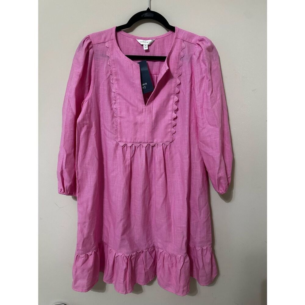 NWT crown & ivy Bubblegum Pink Dress